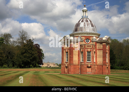 "Wrest Park Summer House' imponente casa & Gardens, English Heritage, England, Regno Unito Foto Stock