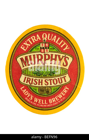 Qualità extra murphys irish stout ben signora brewery estd 1856 prodotta a Cork in Irlanda e sotto licenza nel Regno Unito birra mat Foto Stock