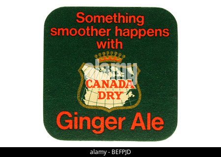 Qualcosa di soffocare succede con il Canada Dry ginger ale Foto Stock
