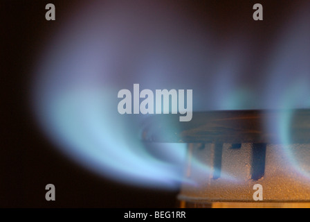 Piano cottura a gas burning Foto Stock