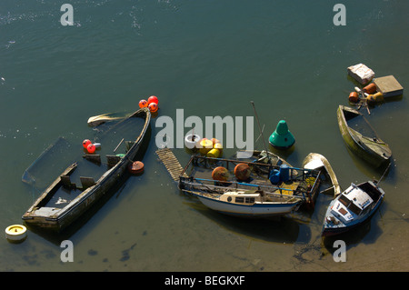 Sunken barche, Conwy, Gwynedd , Wales, Regno Unito. Foto Stock