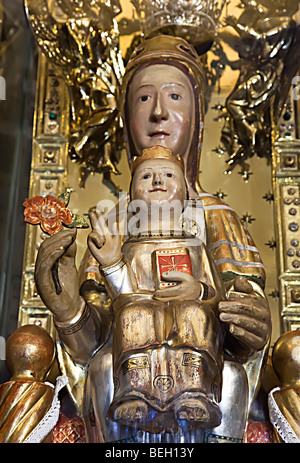 Statua della Vergine Madonna di San Salvadore chiesa nel Sanctuari Sant Salvador Arta Mallorca Spagna Spain Foto Stock