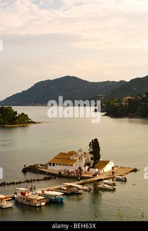 Vlacherna Monastery vicino la città di Corfù, un matrimonio luogo Foto Stock