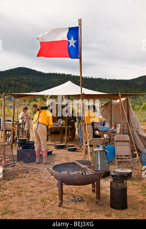 La Contea di Lincoln Cowboy Simposio e Chuck wagon Cook-off avviene in Ruidoso Downs, Nuovo Messico. Foto Stock