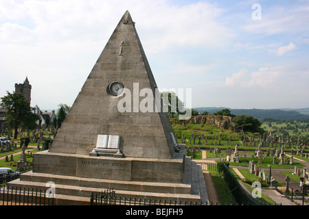 La piramide di Star nel cimitero di valle, la Chiesa del Santo Rude Foto Stock