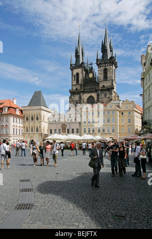 Chiesa di Nostra Signora davanti a Tyn nel quartiere del centro storico di Praga, Repubblica Ceca Foto Stock