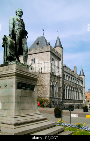 Statua di Lieven Bauwens e Devil Gerard's Castle a Gand, Belgio Foto Stock