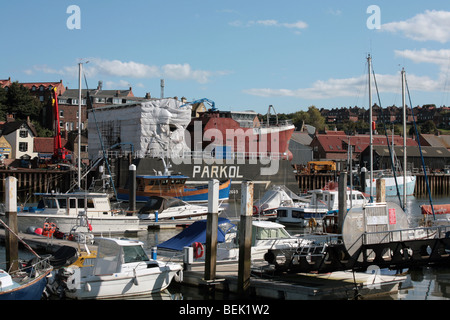 Trawler in costruzione a Parkol Cantiere Marine Eskside Wharf Whitby North Yorkshire, Inghilterra Foto Stock