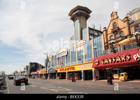 Torre di avvistamento e sale giochi, Great Yarmouth Foto Stock