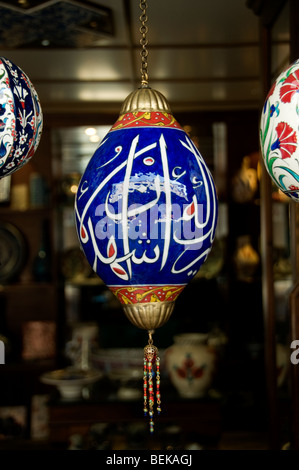 Istanbul Gran Bazar Turchia Kapali Carsi Kapalıcarsı lampada Foto Stock