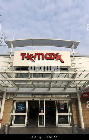 T.K.Maxx segno dello store e il logo England Regno Unito Foto Stock