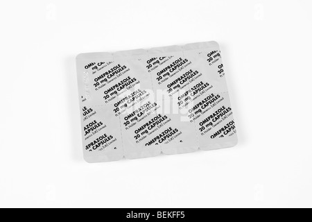 Blister di omeprazolo Gastro-Resistant capsule impiegate per il trattamento di ulcere Foto Stock