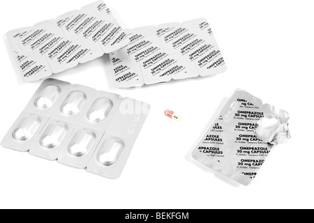 Blister di omeprazolo Gastro-Resistant capsule impiegate per il trattamento di ulcere Foto Stock