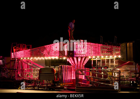 Imballare il Twister. Midsummer Fair, Cambridge la chiusura Foto Stock