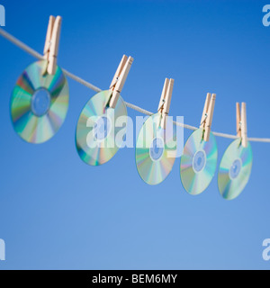 Dischi su linea di abbigliamento Foto Stock