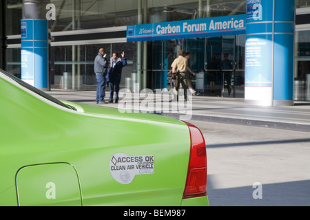 Green Honda i veicoli a gas naturale (NGV) parcheggiata al Moscone Center di San Francisco durante il Forum di carbonio America evento nel 2008. Foto Stock