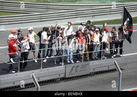 Pre-gara parata dei piloti sul Circuito de Catalunya Barcelona Grand Prix 2009 Foto Stock