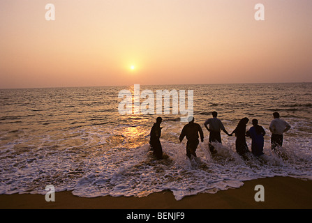 Ullal Beach situato a circa 12 km di distanza da Mangalore sulla riva sud del fiume Nethravati è uno dei più famosi Foto Stock