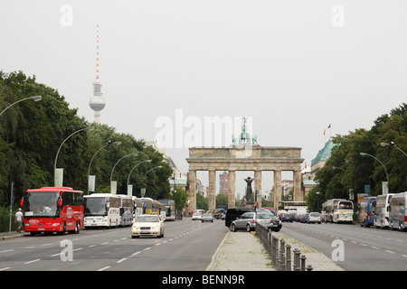 Strasse des 17 Juni, Berlin Mitte, Germania. Foto Stock