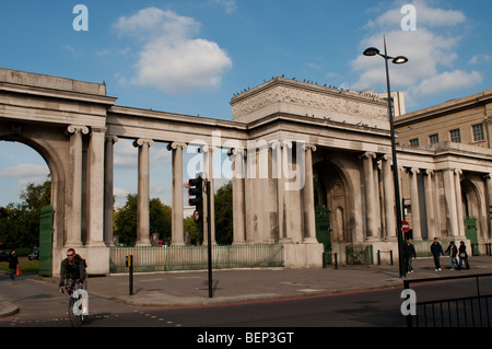 Hyde Park o schermo grande Entrata a sud est entrata a Hyde Park a Hyde Park Corner London, SW1 Foto Stock