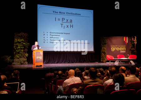 Presentazione Keynote da Ray Anderson, Presidente e fondatore di interfaccia, Inc. e autore di Confessioni di un radicale industriale Foto Stock