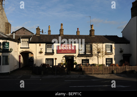 Il vecchio Sun Inn a Buxton Derbyshire Peak District UK Foto Stock