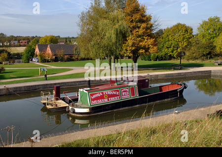 Il Ashby Canal a Moira Forno, Leicestershire, England, Regno Unito Foto Stock