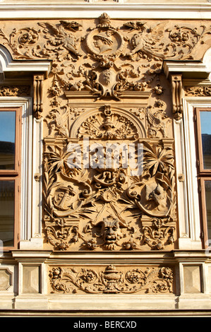 Zsolnay caratteristiche architettoniche su Pecs - Unione Culturale Città dell'anno 2010 , Ungheria Foto Stock