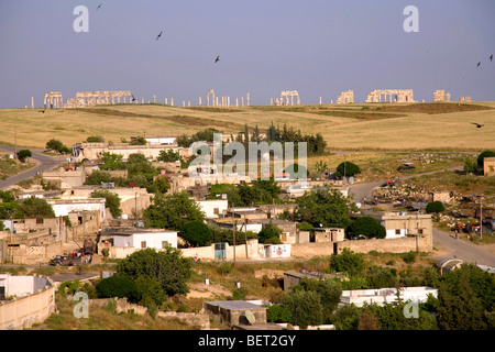 Rovine romane nel sito storico di Apamea, Siria, Medio Oriente e Asia Foto Stock