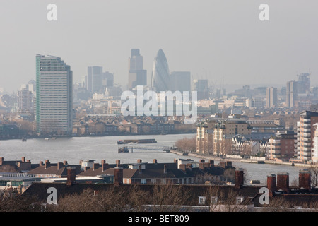 Lo skyline di Londra visto da Greenwich, Londra UK. Foto Stock