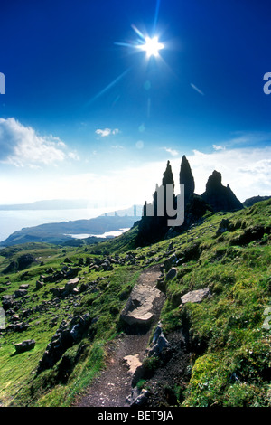 La formazione di roccia il vecchio uomo di Storr, Isola di Skye, Ebridi Interne, Scotland, Regno Unito Foto Stock