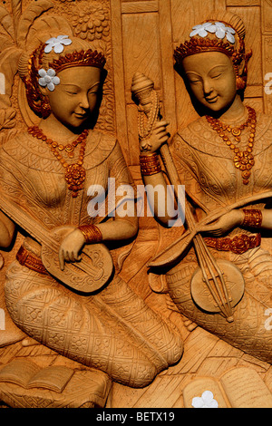 Pietra tailandese sculture angelo , Pattaya , Thailandia Foto Stock