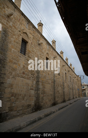 Esterno del buyuk han grande inn a nicosia della Repubblica turca di Cipro del Nord Repubblica turca di Cipro del nord Foto Stock