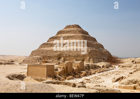Fase di Saqqara piramide del faraone Djoser, Saqqara, Egitto Foto Stock