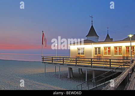 Ahlbeck Pier, Usedom, Germania Foto Stock