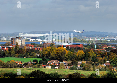 Il terminale 5 all'Aeroporto di heathrow Londra Inghilterra REGNO UNITO Foto Stock