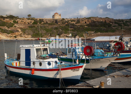 Il porto di Agios Georgios Pegeias nella parte occidentale di Cipro Foto Stock