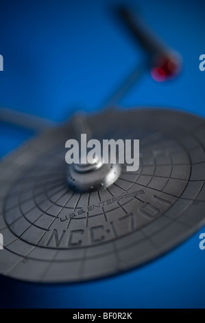 Un modello di peltro del famoso Starship USS Enterprise, da TV Star Trek. Foto Stock