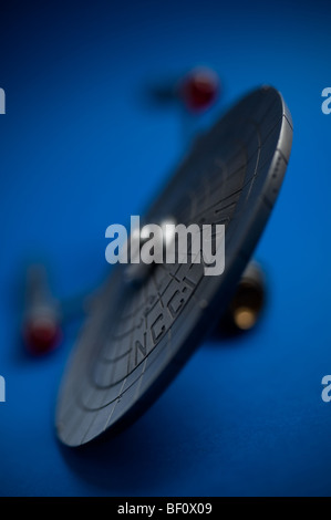 Un modello di peltro del famoso Starship USS Enterprise, da TV Star Trek. Foto Stock