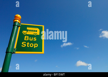 Fermata bus segno - Agosto 2009 Foto Stock