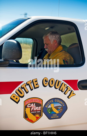 Wildland vigili del fuoco presso la California Gloria wildfire nella contea di Monterey. CALFIRE / CDF Foto Stock