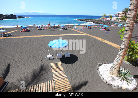 Tenerife, Isole Canarie, isola, Spagna, Playa de la Arena, Puerto de Santiago, spiaggia vulcanica Foto Stock