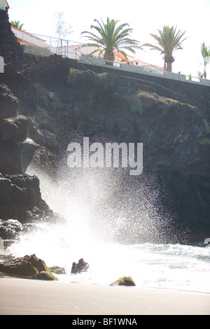 Tenerife, Isole Canarie, isola, Spagna, Playa de la Arena, Puerto de Santiago, spiaggia vulcanica Foto Stock