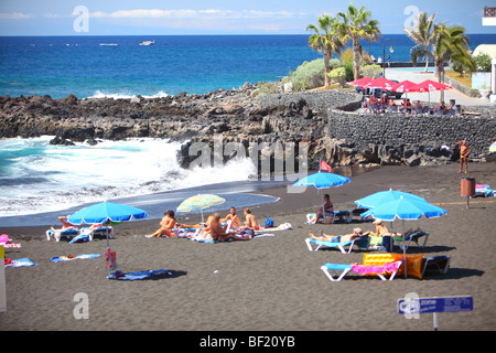 Tenerife, Isole Canarie, isola, Spagna, Playa de la Arena, Puerto de Santiago, spiaggia vulcanica Foto Stock