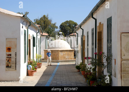 Cipro del Nord. NICOSIA (LEFKOSA). L'alloggiamento Samanbahce progetto nella città vecchia. 2008. Foto Stock