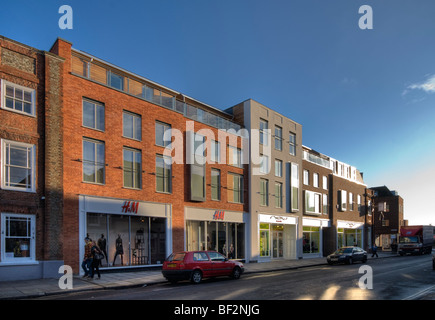 Vecchia facciata di edificio in west street chichester Foto Stock