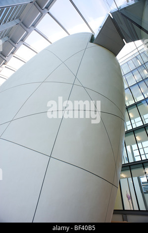 Il centro di Darwin cocoon la costruzione presso il Museo di Storia Naturale. Londra. Regno Unito 2009. Foto Stock