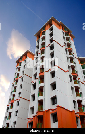 Edificio di appartamenti esterno, India Foto Stock