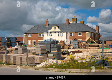 Nuove case in costruzione a Poundbury Dorchester Dorset Inghilterra Foto Stock