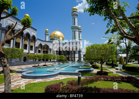 Jame'ASR Hassanil Bolkiah moschea, Bandar Seri Begawan, Brunei Darussalam, giovedì, 23 luglio, 2009. Foto Stock